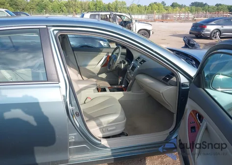 2011 Toyota Camry Xle from USA, damaged, VIN 4T1BF3EK3BU727367